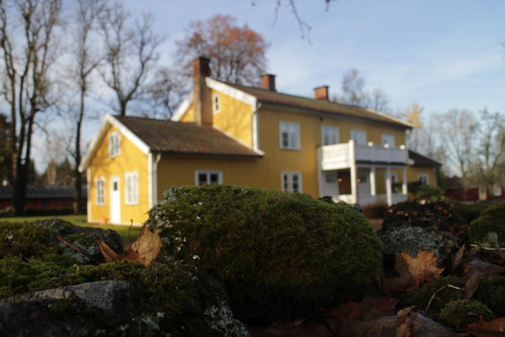 Hallebergs Bed&Breakfast Skara Exterior foto